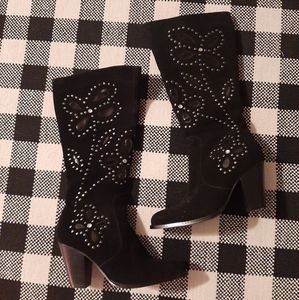 Suede boots with flower embellishments